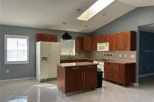 1024 Albritton Ave, Sarasota, FL 34232 - Photo 9