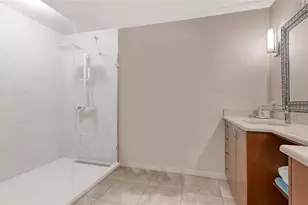 4535 Bay Club Dr, Bradenton, FL 34210 - Photo 21