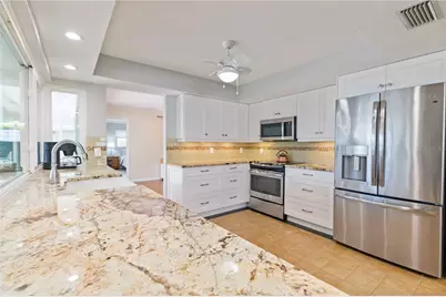 3363 Sheffield Circle, Sarasota, FL 34239 - Photo 7