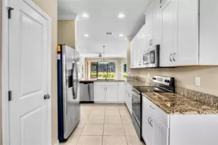 5425 Cicerone St, Sarasota, FL 34238 - Photo 11