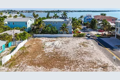 403 Gulf Drive S, Bradenton Beach, FL 34217 - Photo 1