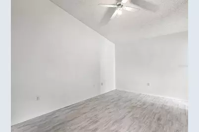 220 Chartley Court N, Sarasota, FL 34232 - Photo 15