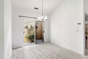 220 Chartley Ct N, Sarasota, FL 34232 - Photo 23