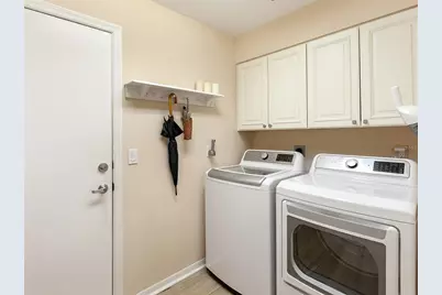 6094 Wilshire Boulevard #8, Sarasota, FL 34238 - Photo 29