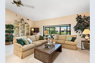 6094 Wilshire Boulevard #8, Sarasota, FL 34238 - Photo 11