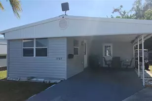 1707 28th Ave Dr W, Bradenton, FL 34205 - Photo 1