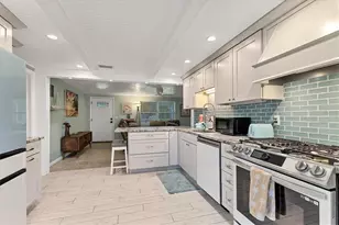 1686 Chapline Ln, Sarasota, FL 34231 - Photo 13