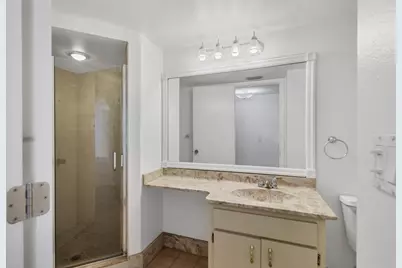 5400 34th Street W #B17, Bradenton, FL 34210 - Photo 5