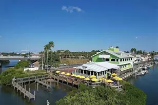 1650 Stickney Point Rd, Sarasota, FL 34231 - Photo 21