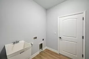 3850 Skyway Ave, North Port, FL 34288 - Photo 37