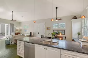 640 N Osprey Ave, Sarasota, FL 34236 - Photo 13