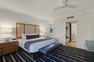 240 Sands Point Rd, Longboat Key, FL 34228 - Photo 15