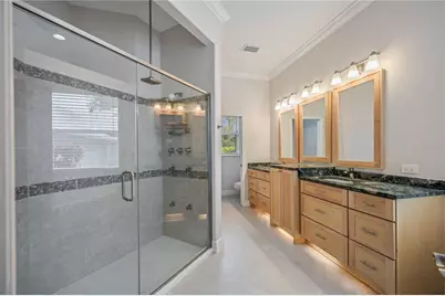 302 Americas Cup Boulevard, Bradenton, FL 34208 - Photo 37