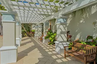 2050 Benjamin Franklin Dr, Sarasota, FL 34236 - Photo 49