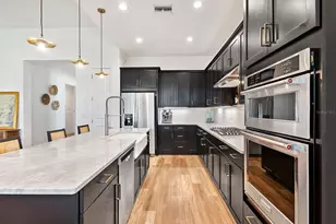 7857 Redonda Loop, Lakewood Ranch, FL 34202 - Photo 9