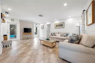 6100 Pauline Ave, Sarasota, FL 34231 - Photo 7