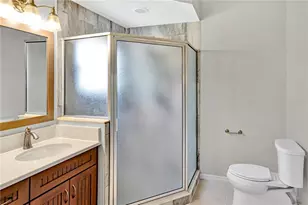 4461 Ascot Cir N, Sarasota, FL 34235 - Photo 11