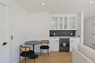 305 55th St, Holmes Beach, FL 34217 - Photo 37