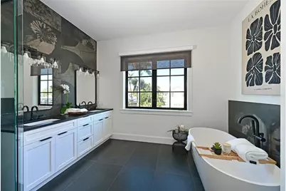 305 55th Street, Holmes Beach, FL 34217 - Photo 25