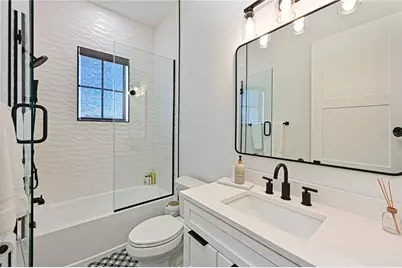 305 55th Street, Holmes Beach, FL 34217 - Photo 29