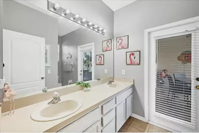 1722 Old Summerwood Boulevard, Sarasota, FL 34232 - Photo 21