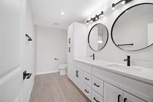 5801 Ferendina St, North Port, FL 34291 - Photo 13