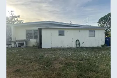 912 68th Avenue W, Bradenton, FL 34207 - Photo 3