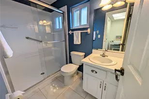 3756 Lake Bayshore Dr, Bradenton, FL 34205 - Photo 17