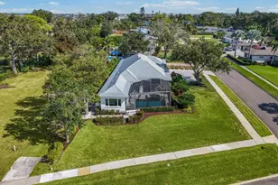 7927 Longbay Blvd, Sarasota, FL 34243 - Photo 65