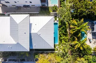 112 Mangrove Ave, Anna Maria, FL 34216 - Photo 41