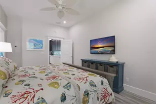 112 Mangrove Ave, Anna Maria, FL 34216 - Photo 69