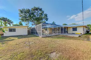 2834 New England St, Sarasota, FL 34231 - Photo 45