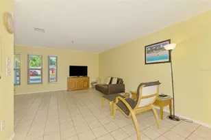 2834 New England St, Sarasota, FL 34231 - Photo 17