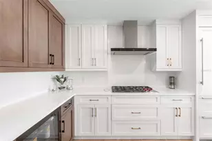 1035 Seaside Dr, Sarasota, FL 34242 - Photo 25