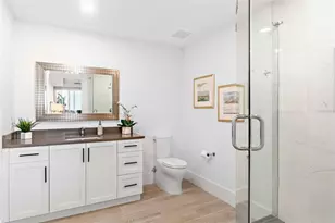 1035 Seaside Dr, Sarasota, FL 34242 - Photo 37