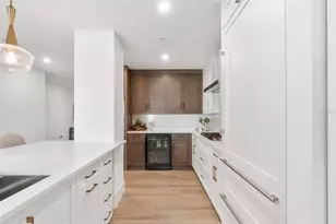 1035 Seaside Dr, Sarasota, FL 34242 - Photo 21