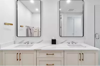 1035 Seaside Drive #603, Sarasota, FL 34242 - Photo 47