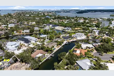 518 Venice Lane, Sarasota, FL 34242 - Photo 51