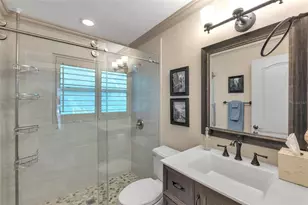 518 Venice Ln, Sarasota, FL 34242 - Photo 37