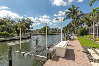 518 Venice Lane, Sarasota, FL 34242 - Photo 41