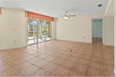 6101 34th Street W #14B, Bradenton, FL 34210 - Photo 11