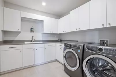 6100 Midnight Pass Road #201, Sarasota, FL 34242 - Photo 31