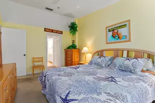 1309 Siesta Bayside Dr, Sarasota, FL 34242 - Photo 9