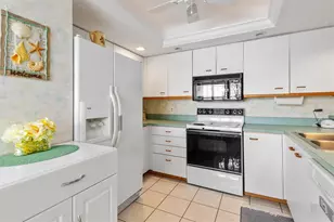 1309 Siesta Bayside Dr, Sarasota, FL 34242 - Photo 21