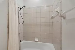 3837 Camino Real, Sarasota, FL 34239 - Photo 35