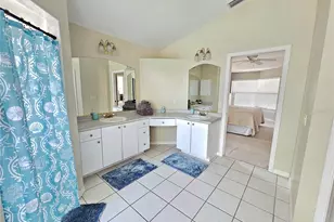 21 Par View Pl, Rotonda West, FL 33947 - Photo 15