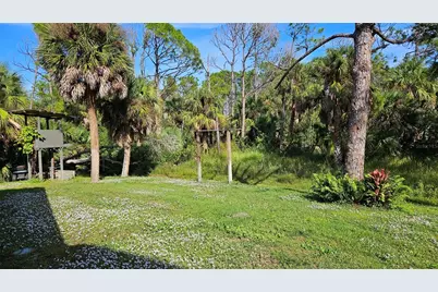 21 Par View Place, Rotonda West, FL 33947 - Photo 7