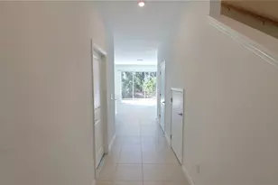 8445 Lunar Skye St, Sarasota, FL 34241 - Photo 9