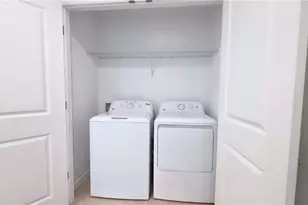 8445 Lunar Skye St, Sarasota, FL 34241 - Photo 11