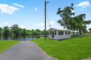 1339 Old Lakeport Rd, Moore Haven, FL 33471 - Photo 45